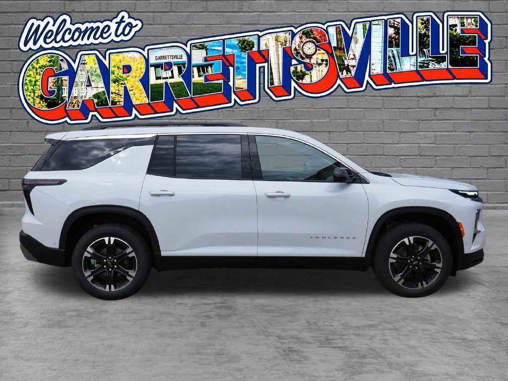 2027 Chevrolet Traverse LT