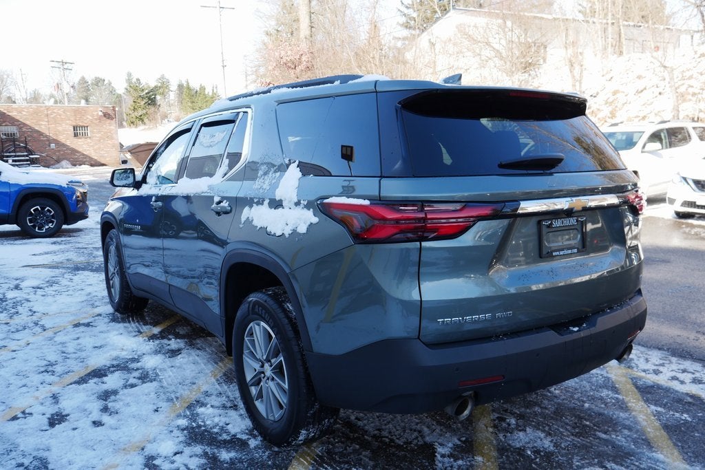 2023 Chevrolet Traverse LT Cloth
