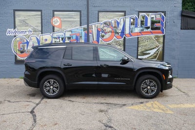 2025 Chevrolet Traverse LT