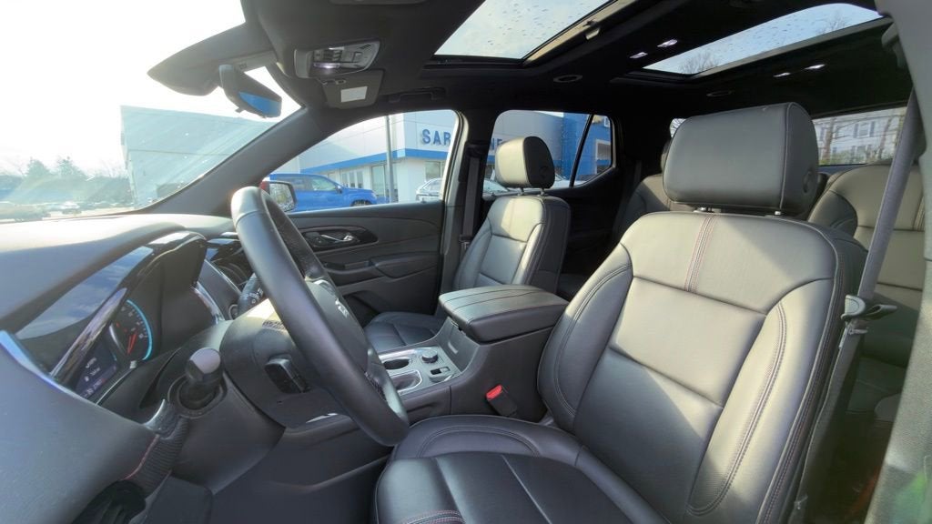 2023 Chevrolet Traverse RS