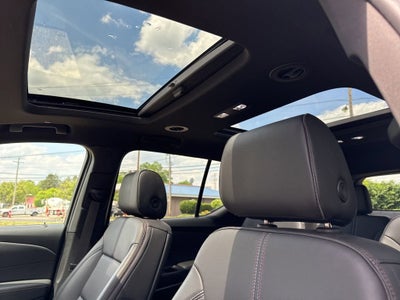 2023 Chevrolet Traverse RS