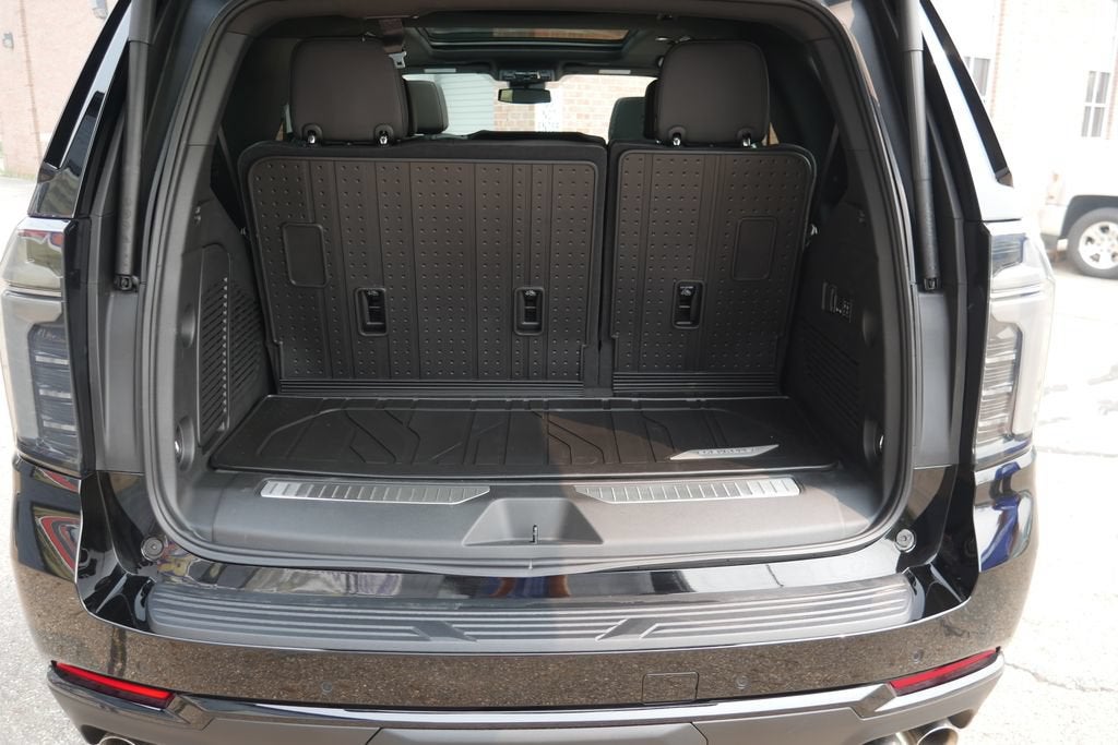 2026 Chevrolet Tahoe Z71 - Photo 10