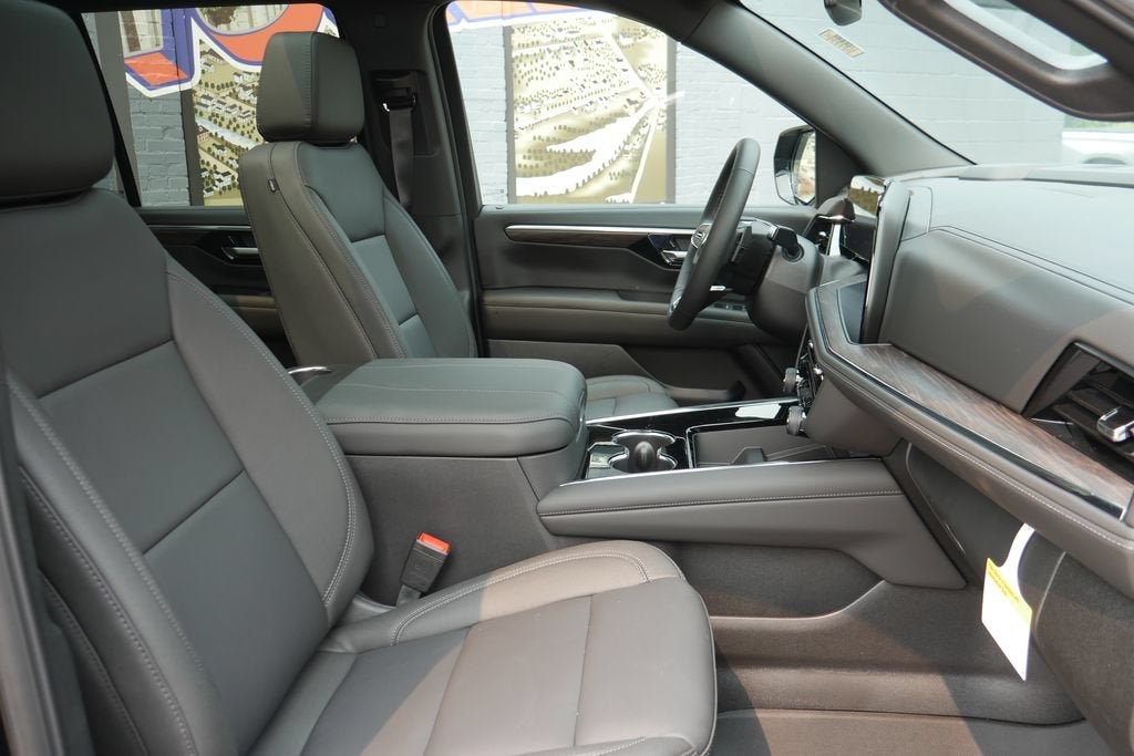 2026 Chevrolet Tahoe Z71 - Photo 13