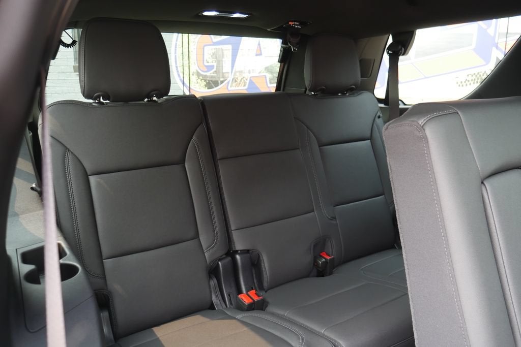 2026 Chevrolet Tahoe Z71 - Photo 19