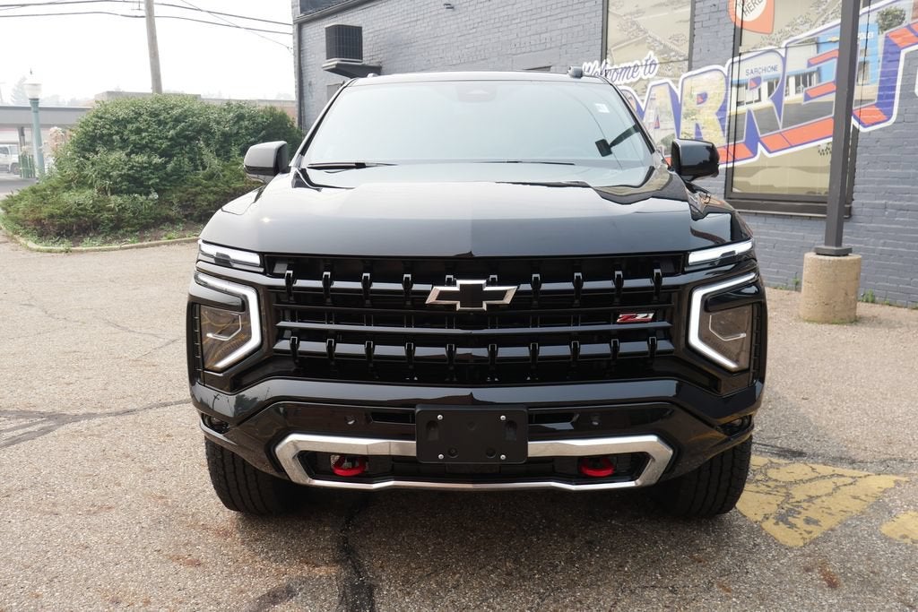 2026 Chevrolet Tahoe Z71 - Photo 2