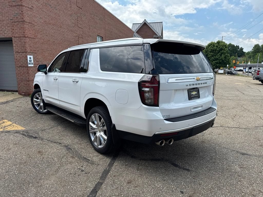 2023 Chevrolet Suburban High Country