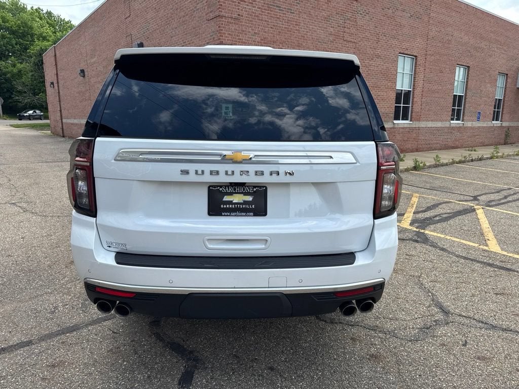 2023 Chevrolet Suburban High Country