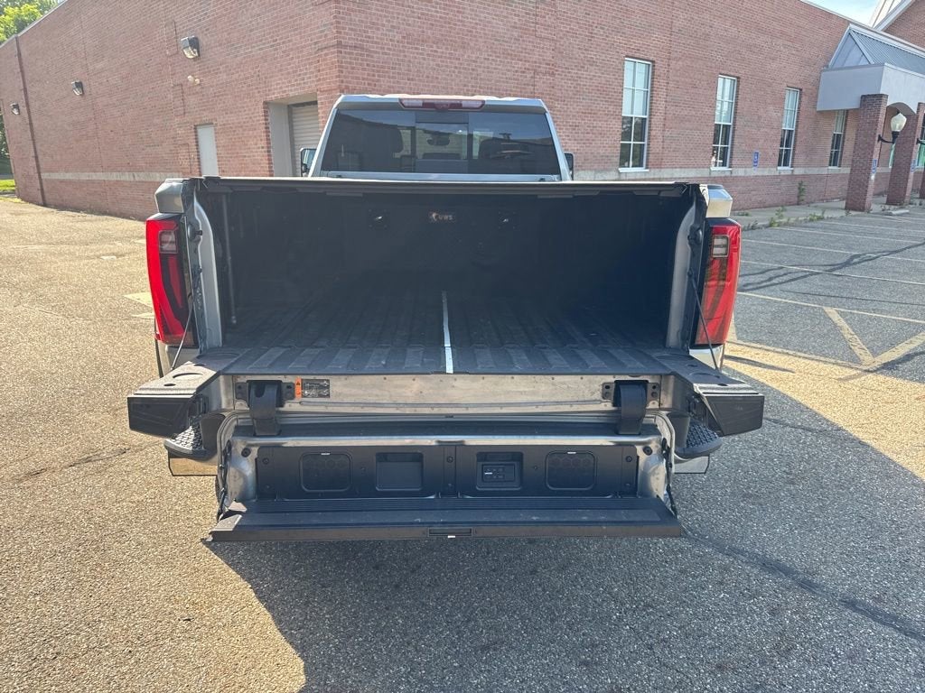 2025 GMC Sierra 3500 HD Denali Ultimate DRW