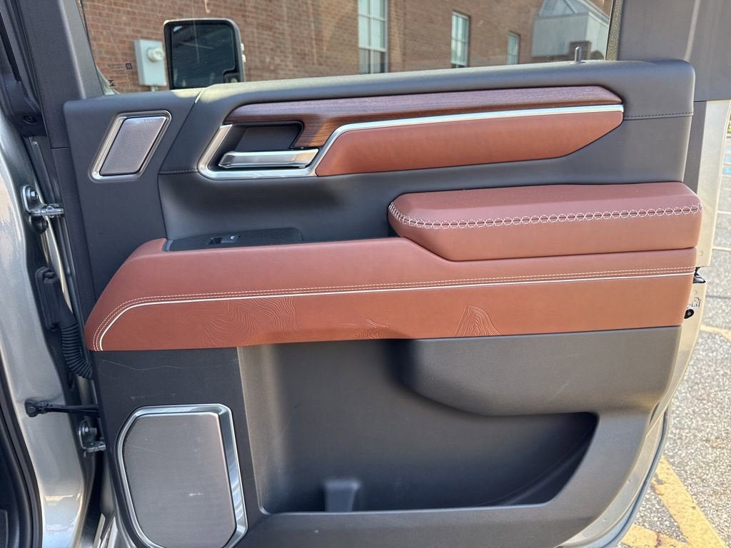 2025 GMC Sierra 3500 HD Denali Ultimate DRW