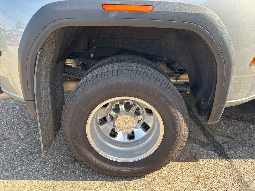 2025 GMC Sierra 3500 HD Denali Ultimate DRW
