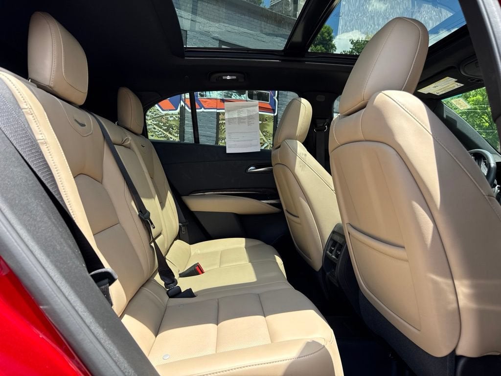 2024 Cadillac XT4 Premium Luxury