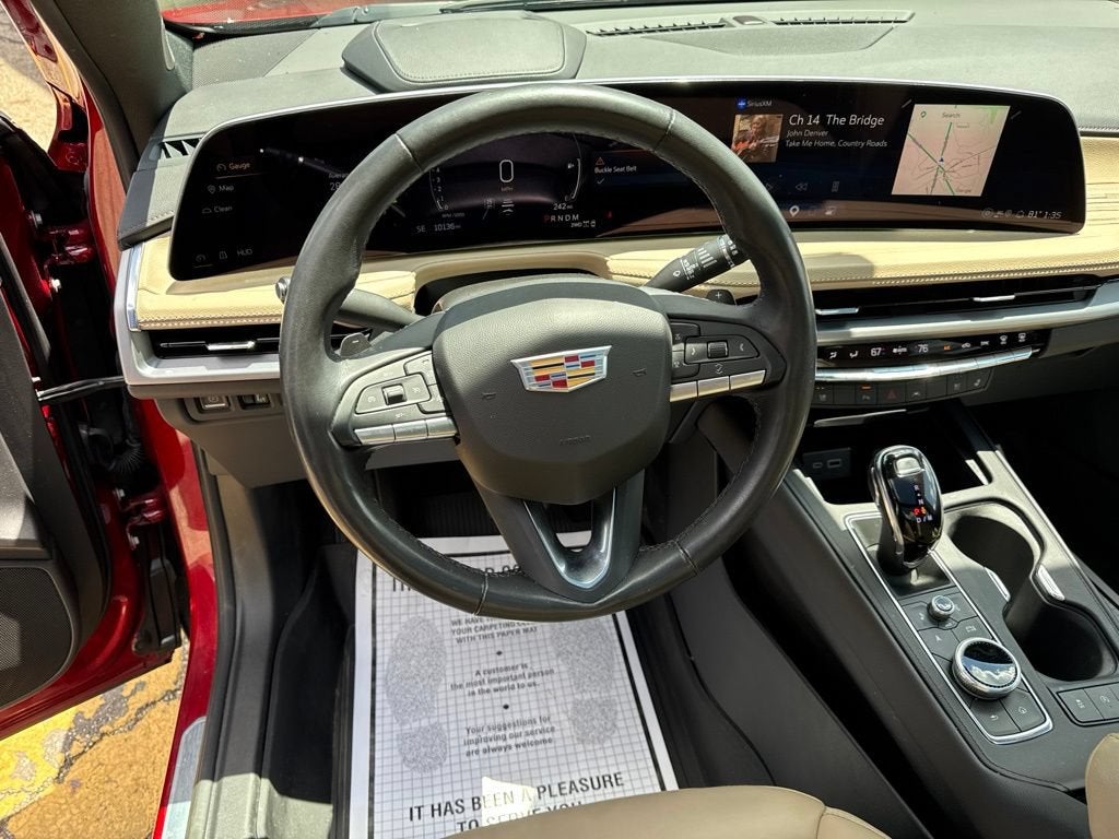 2024 Cadillac XT4 Premium Luxury
