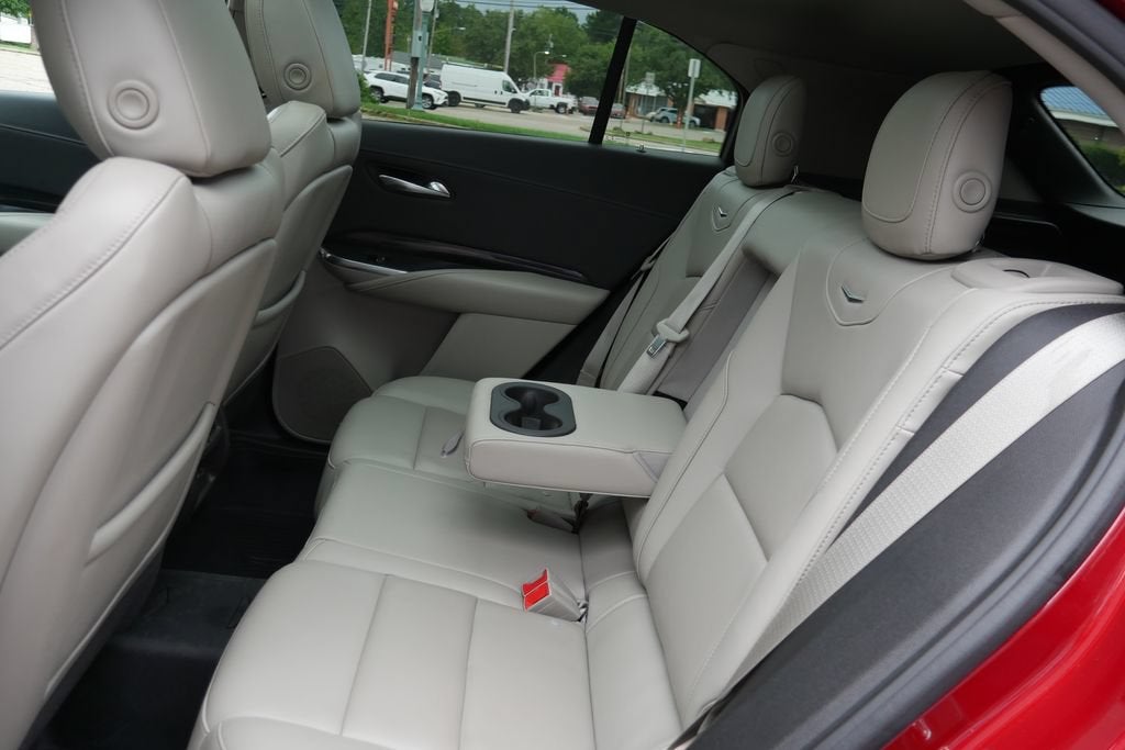 2021 Cadillac XT4 AWD Premium Luxury