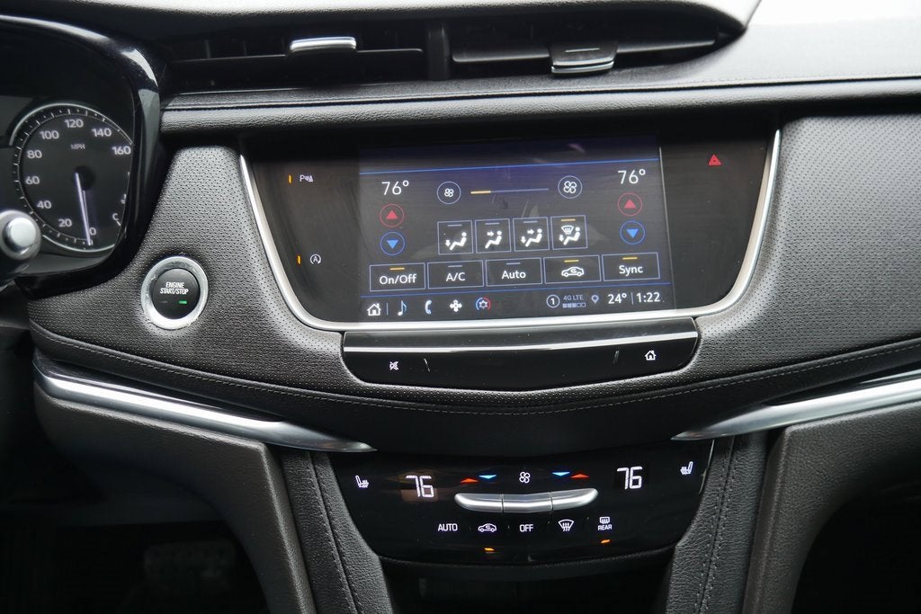 2022 Cadillac XT5 Premium Luxury