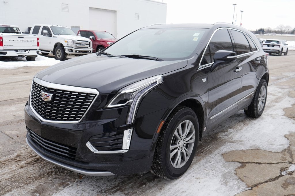 2022 Cadillac XT5 Premium Luxury