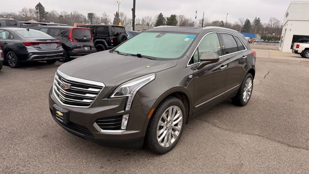 2019 Cadillac XT5 Luxury FWD