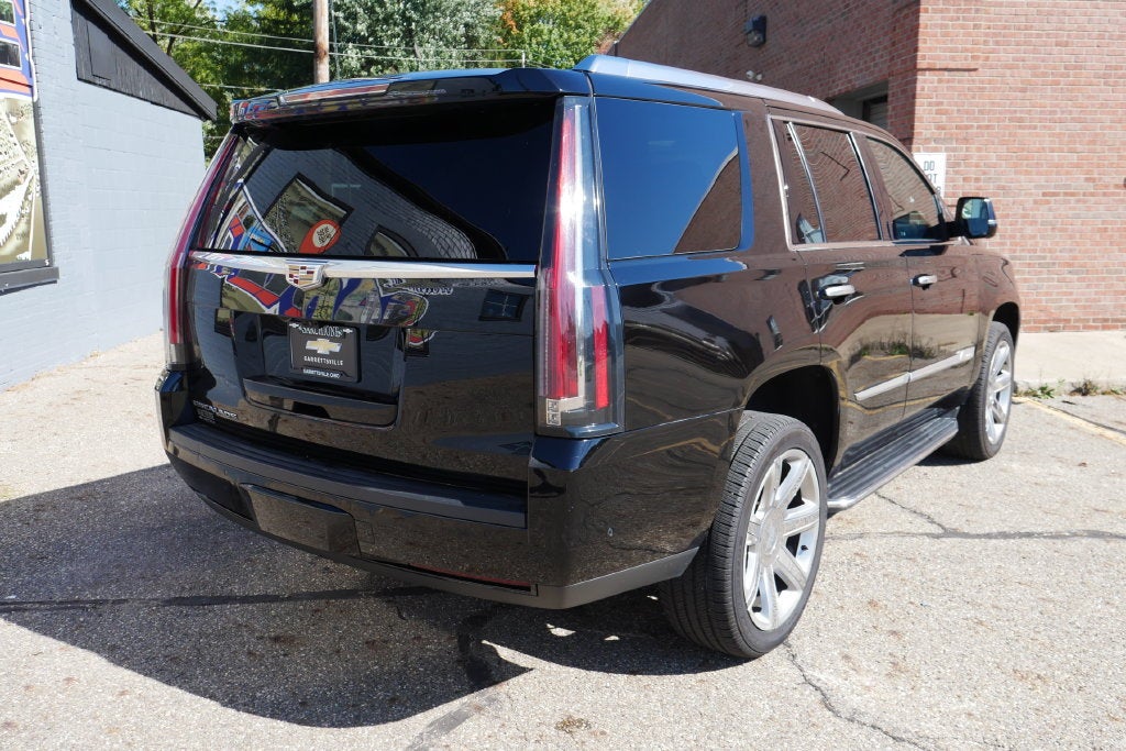 2020 Cadillac Escalade Luxury