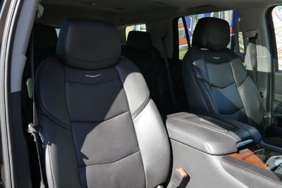 2020 Cadillac Escalade Luxury
