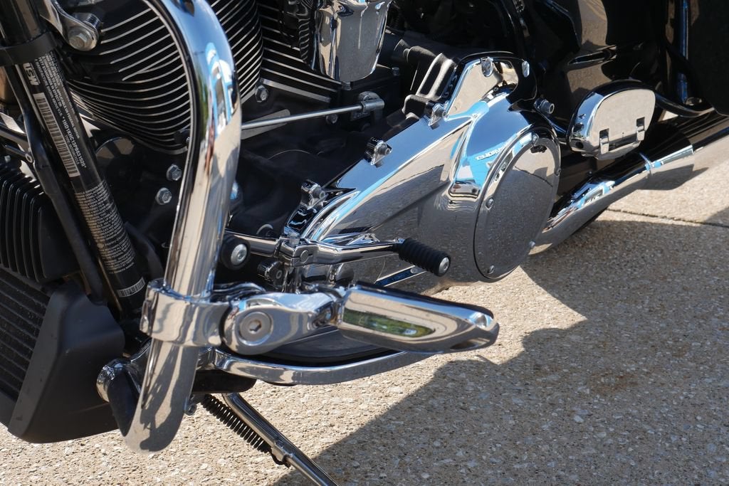 2023 HARLEY-DAV FLTRX Base