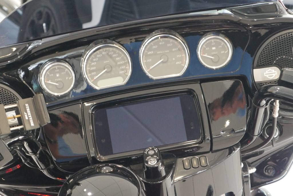 2020 HARLEY-DAV FLHXS Base