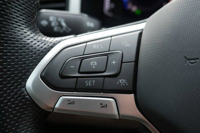 2023 Volkswagen Atlas 3.6L V6 SEL R-Line Black
