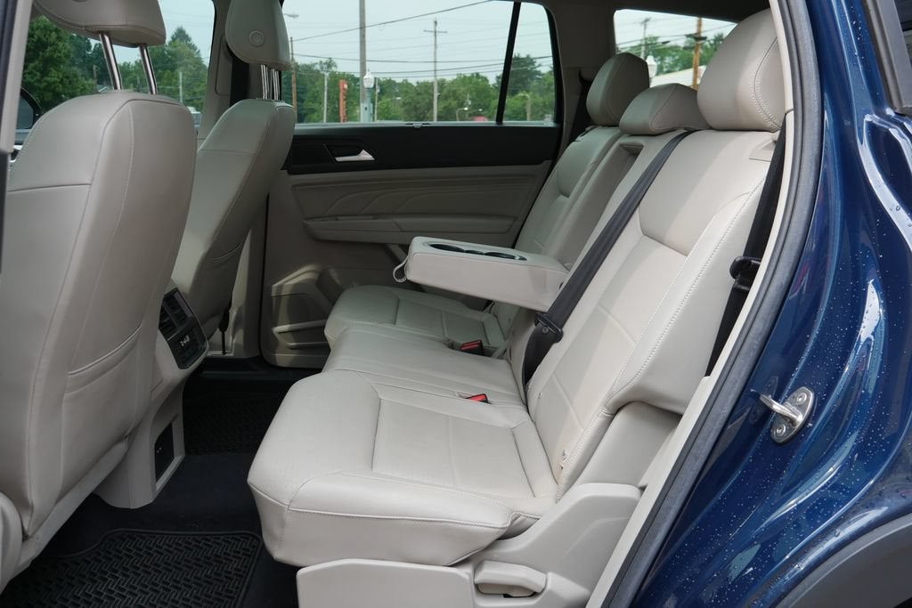 2023 Volkswagen Atlas 3.6L V6 SEL R-Line Black