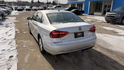 2016 Volkswagen Passat 1.8T S