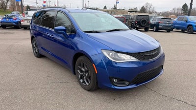 2019 Chrysler Pacifica Touring L Plus