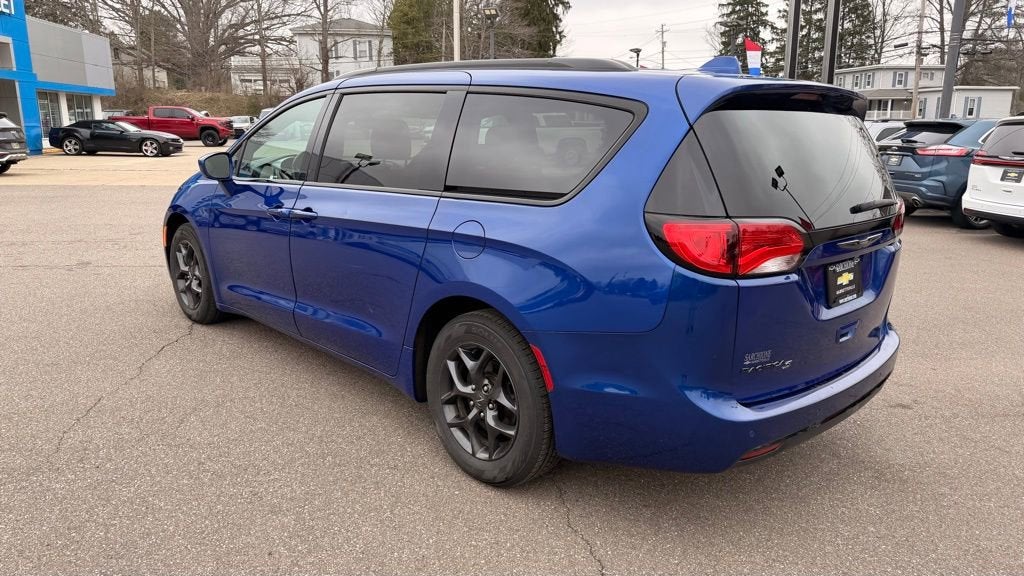 2019 Chrysler Pacifica Touring L Plus