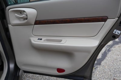 2002 Chevrolet Impala LS