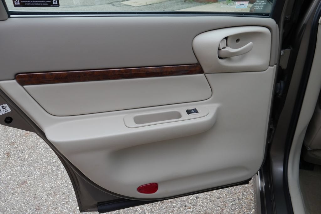 2002 Chevrolet Impala LS