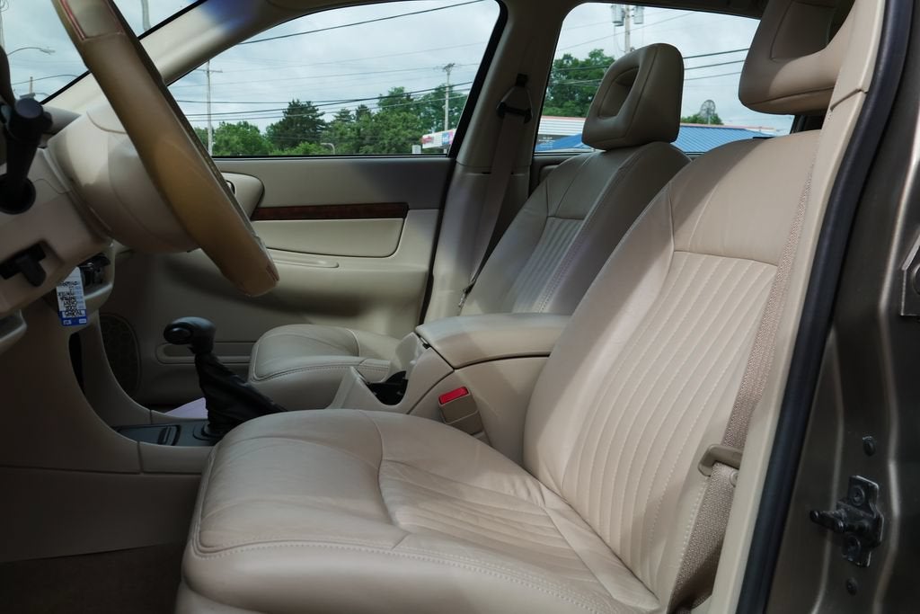 2002 Chevrolet Impala LS