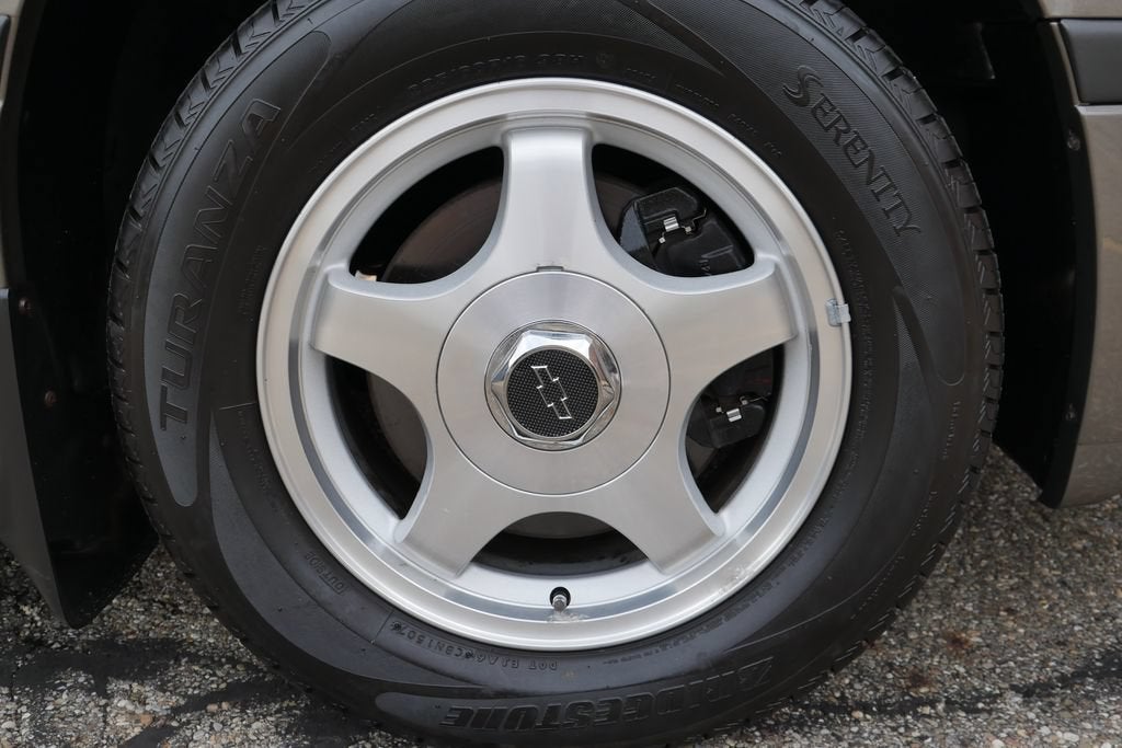 2002 Chevrolet Impala LS