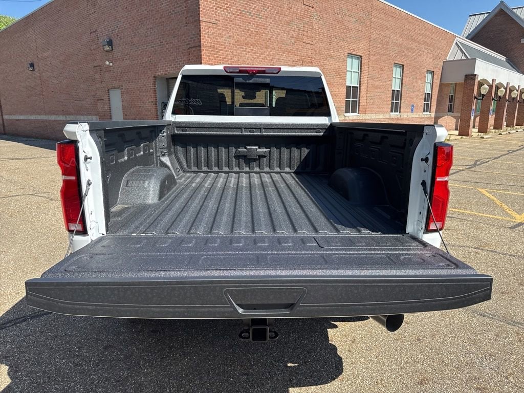 2026 Chevrolet Silverado 2500 HD LTZ - Photo 11