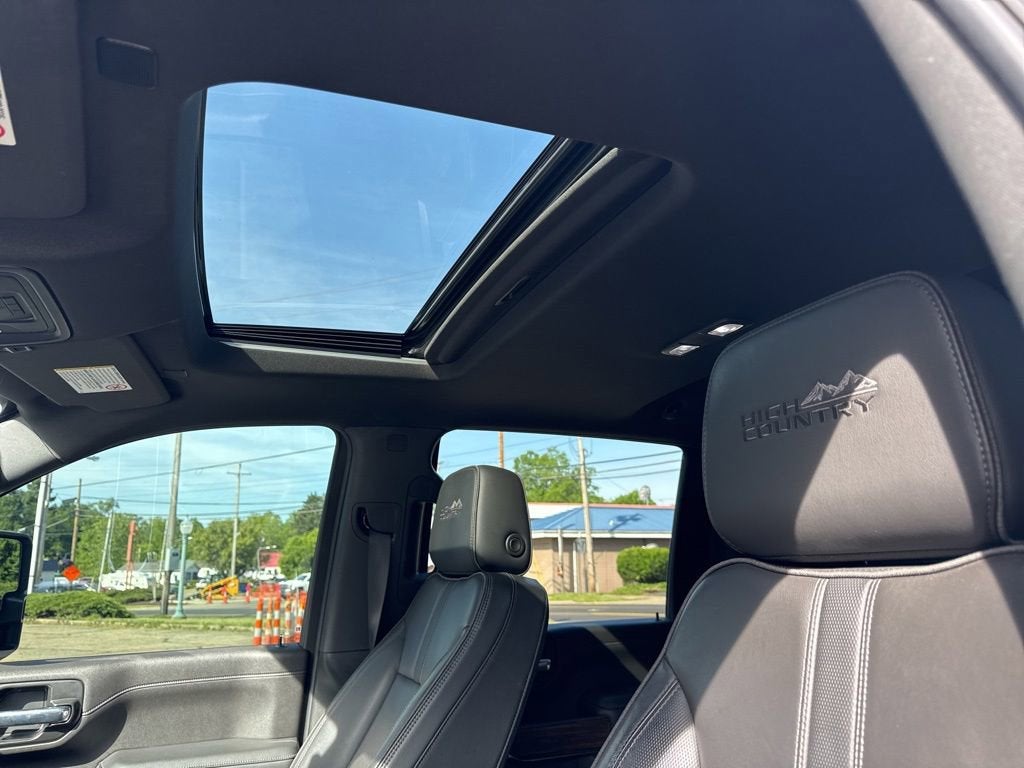 2022 Chevrolet Silverado 2500 HD High Country