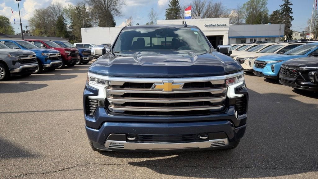 2022 Chevrolet Silverado 1500 High Country