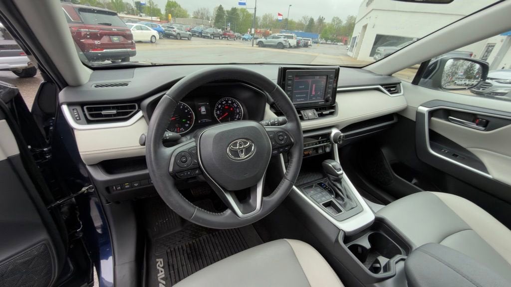 2021 Toyota RAV4 XLE Premium