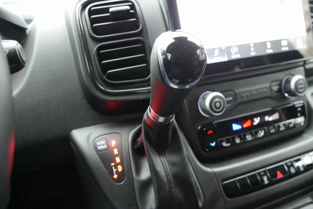 2022 RAM ProMaster Window Van Base