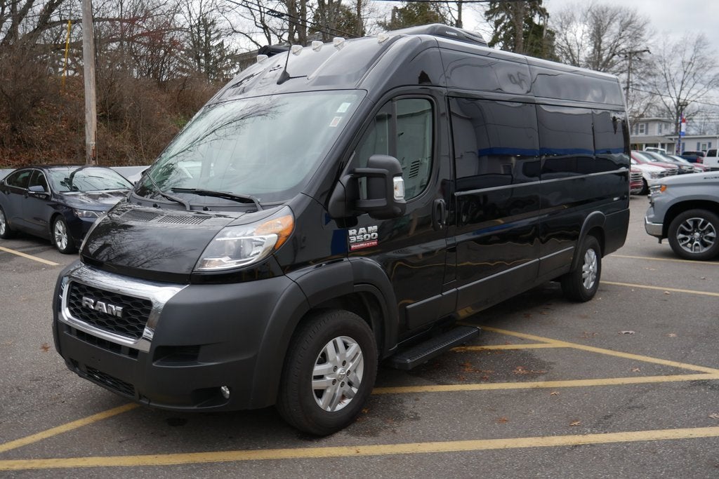 2022 RAM ProMaster Window Van Base