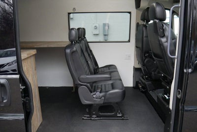 2022 RAM ProMaster Window Van Base