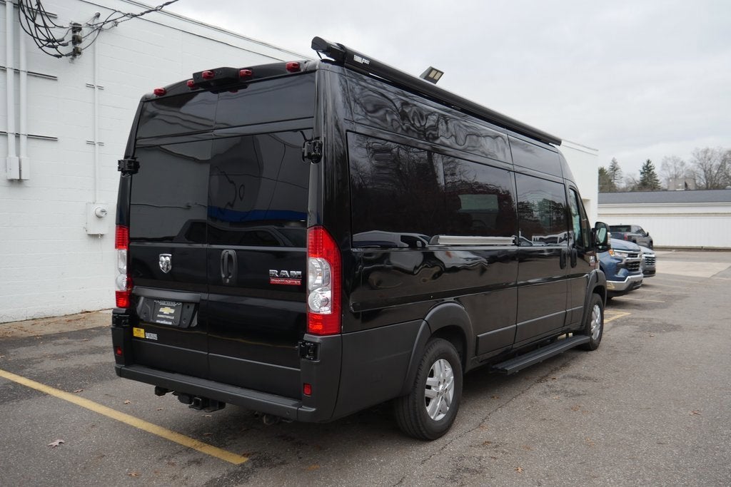 2022 RAM ProMaster Window Van Base
