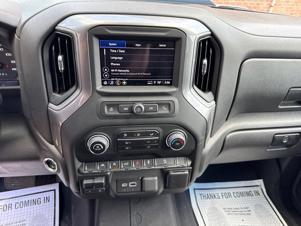 2024 Chevrolet Silverado 1500 Custom Trail Boss