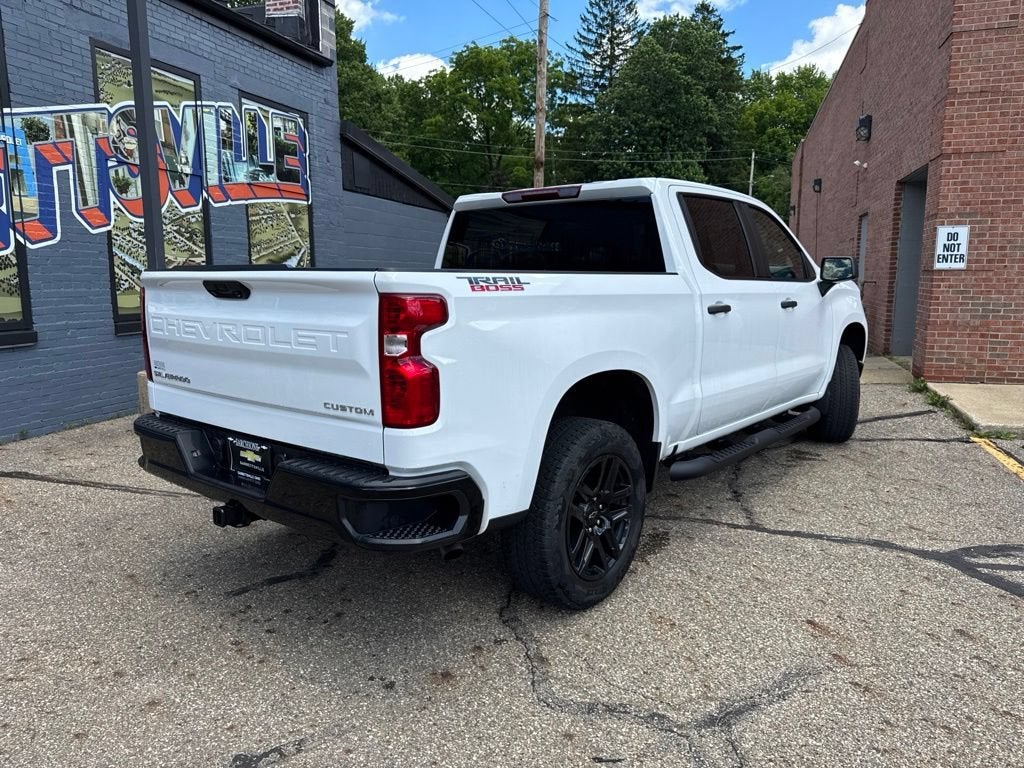 2024 Chevrolet Silverado 1500 Custom Trail Boss