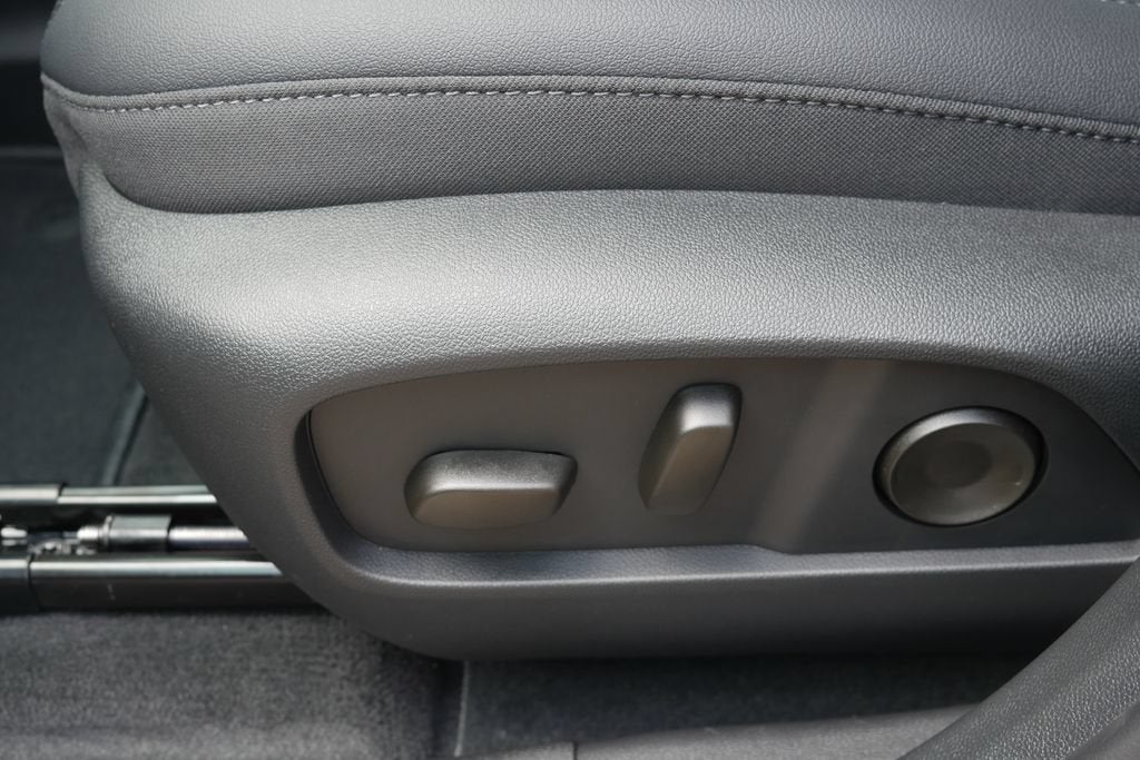 2027 Chevrolet Equinox AWD LT