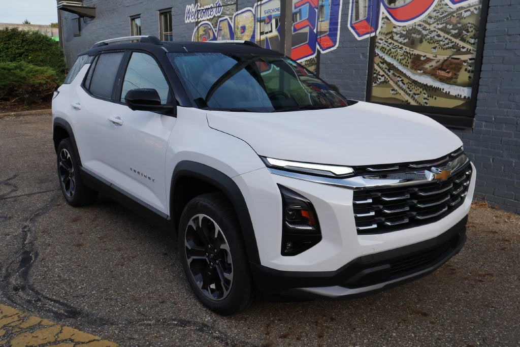 2027 Chevrolet Equinox LT