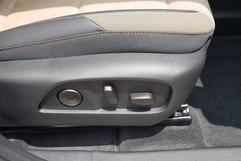 2027 Chevrolet Equinox AWD ACTIV