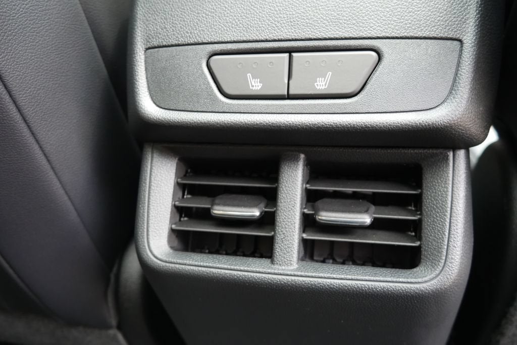 2027 Chevrolet Equinox AWD ACTIV
