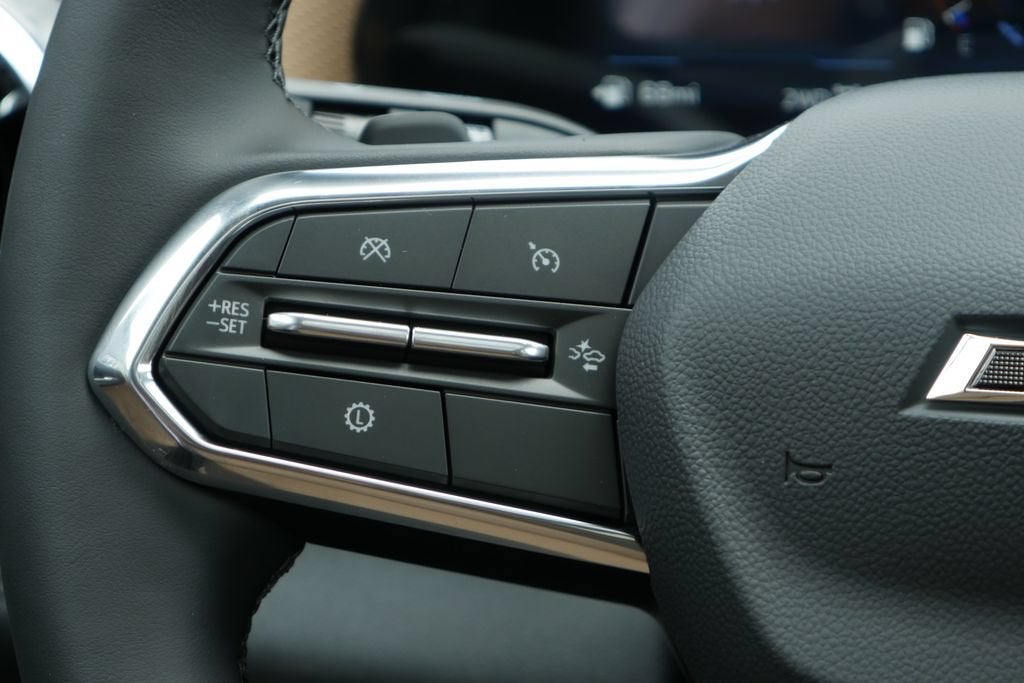 2027 Chevrolet Equinox AWD ACTIV