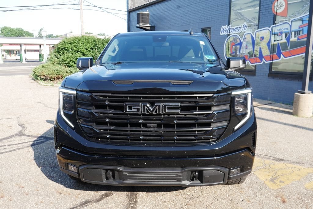 2022 GMC Sierra 1500 Elevation