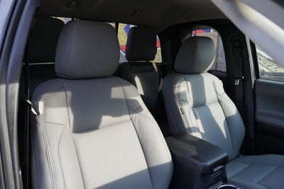 2022 Toyota Tacoma 4WD SR